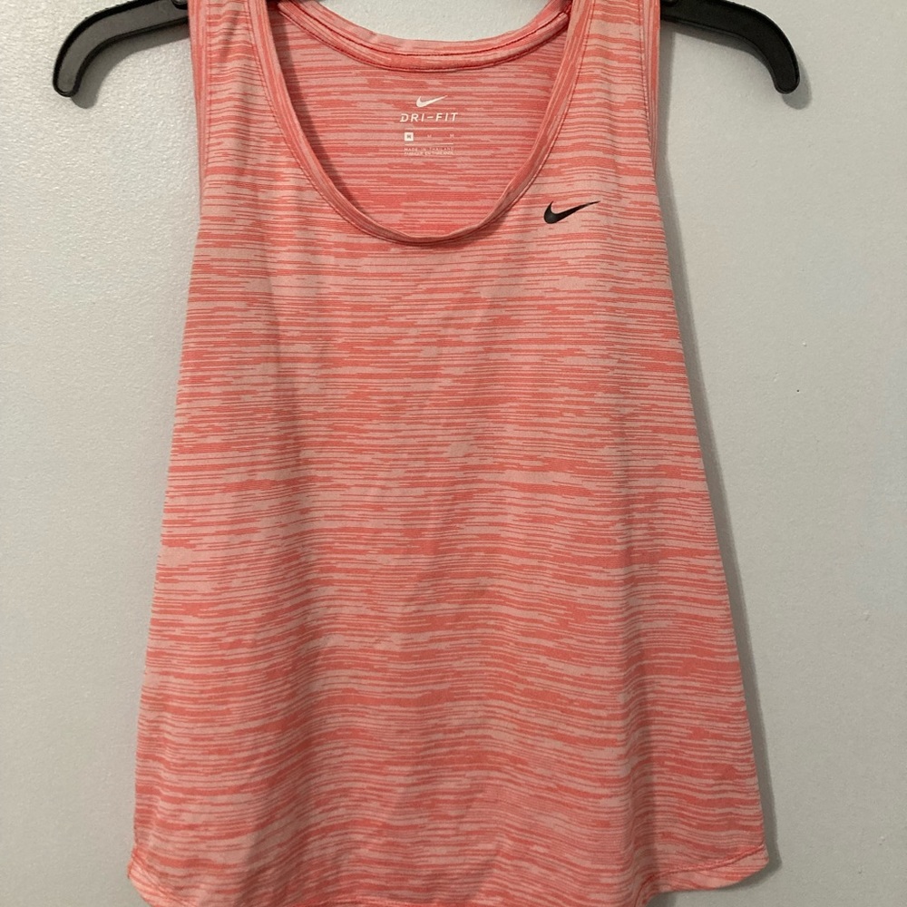 Nike Women’s Size medium Dri - Fit Sleeveless Shirt ( Orange )